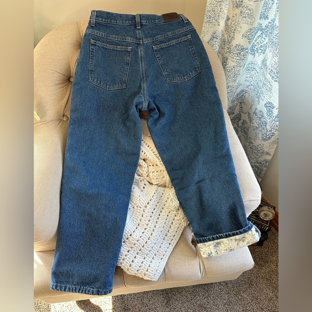 Flannel Lined L. L. Bean Women's relaxed fit jeans, size 12 petite - Picture 2 of 11